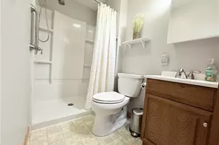 332 E Maitland Ln, Neshannock Township, PA 16105 - Photo 15