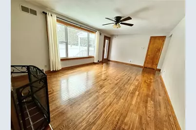 332 E Maitland Ln, Neshannock Township, PA 16105 - Photo 5