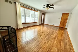 332 E Maitland Ln, Neshannock Township, PA 16105 - Photo 5