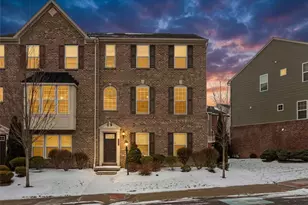 236 Thornapple Ln, Cranberry Township, PA 16066 - Photo 1