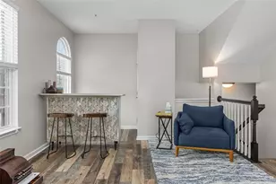 236 Thornapple Ln, Cranberry Township, PA 16066 - Photo 9