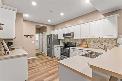 1303 Golf Course Dr, South Strabane, PA 15301 - Photo 13