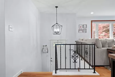 4698 Pembroke Ct, Hampton, PA 15101 - Photo 5