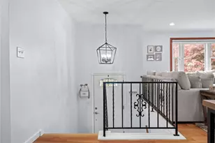 4698 Pembroke Ct, Hampton, PA 15101 - Photo 5