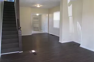 1200 Holmes St, McKees Rocks, PA 15136 - Photo 11