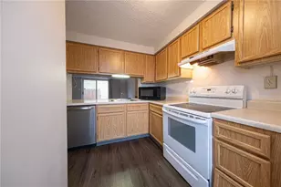 159 Ligonier Ln, Pittsburgh, PA 15068 - Photo 17