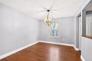 525 Greenspire Ct, Cranberry Township, PA 16066 - Photo 7