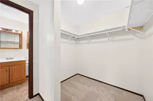 525 Greenspire Ct, Cranberry Township, PA 16066 - Photo 23