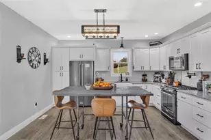 2460 Chapel Rd, Brighton Township, PA 15009 - Photo 9