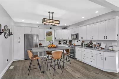 2460 Chapel Rd, Brighton Township, PA 15009 - Photo 11