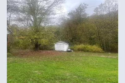 105 Mohawk St, Bruin Boro, PA 16022 - Photo 3