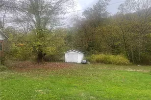 105 Mohawk St, Bruin Boro, PA 16022 - Photo 3