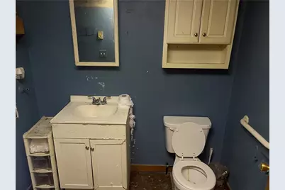 105 Mohawk St, Bruin Boro, PA 16022 - Photo 11