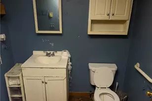 105 Mohawk St, Bruin Boro, PA 16022 - Photo 11