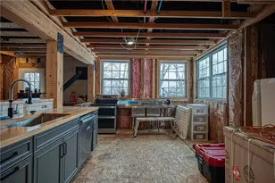 139 Munntown Rd, Nottingham, PA 15330 - Photo 3