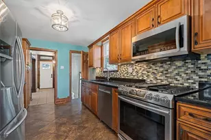 5255 Clarwin Ave, Ross Twp, PA 15229 - Photo 9