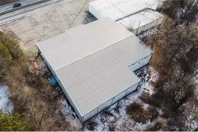 320 Lincoln Highway West, Hempfield Township, PA 15644 - Photo 29