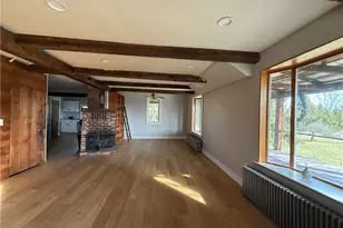 1270 Roaring Run Rd, Jenner Township, PA 15531 - Photo 9