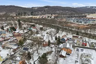 247 Mercer St, Harmony Boro, PA 16037 - Photo 15