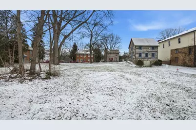 247 Mercer St, Harmony Boro, PA 16037 - Photo 5