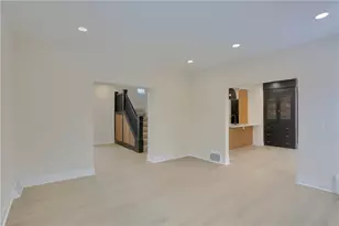 316 Line Ave, Ellwood City, PA 16117 - Photo 21