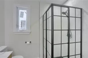 316 Line Ave, Ellwood City, PA 16117 - Photo 13