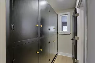 316 Line Ave, Ellwood City, PA 16117 - Photo 15