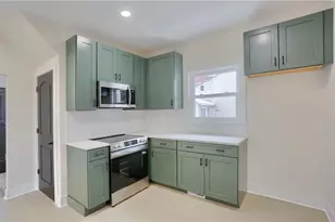 316 Line Ave, Ellwood City, PA 16117 - Photo 3