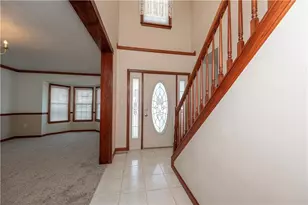 105 Birchwood Way, Irwin, PA 15642 - Photo 5