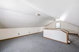 305 Jackson St, Jamestown, PA 16134 - Photo 9