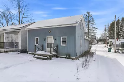 305 Jackson St, Jamestown, PA 16134 - Photo 3