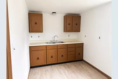 305 Jackson St, Jamestown, PA 16134 - Photo 5