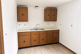 305 Jackson St, Jamestown, PA 16134 - Photo 5