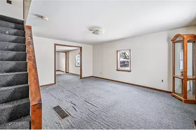 305 Jackson St, Jamestown, PA 16134 - Photo 9