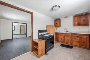 305 Jackson St, Jamestown, PA 16134 - Photo 13