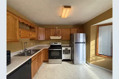 3031 Estate Dr, North Fayette, PA 15071 - Photo 3