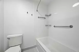 115 Thornberry, Ross Twp, PA 15237 - Photo 9