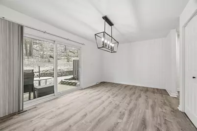 115 Thornberry, Ross Twp, PA 15237 - Photo 3