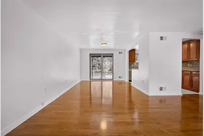 216 Manor Dr, Pittsburgh, PA 15236 - Photo 9