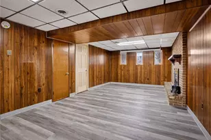 216 Manor Dr, Pittsburgh, PA 15236 - Photo 35