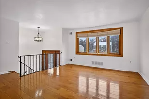 216 Manor Dr, Pittsburgh, PA 15236 - Photo 7