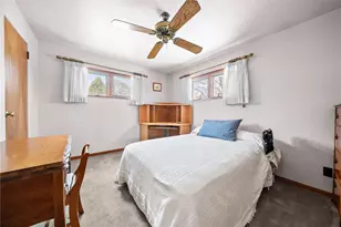 1501 Middlecrest Dr, Pittsburgh, PA 15116 - Photo 15