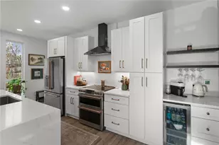 3725 Butler St, Pittsburgh, PA 15201 - Photo 15