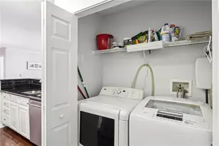 4106 Lenox Oval, Ross Twp, PA 15237 - Photo 15