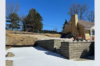 845 Corbett Dr, Pittsburgh, PA 15234 - Photo 3