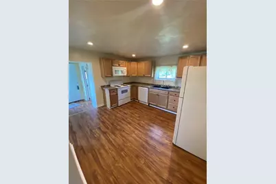 553 Steel Ave, Hempfield Township, PA 15635 - Photo 3