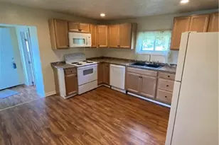 553 Steel Ave, Hempfield Township, PA 15635 - Photo 3