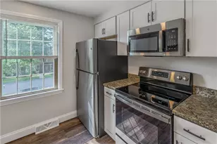 313 Scott Ln, Peters Township, PA 15367 - Photo 9