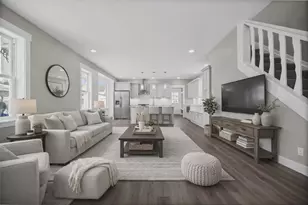 328 Line Ave, Ellwood City, PA 16117 - Photo 9