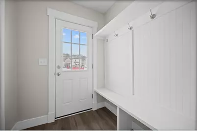 328 Line Ave, Ellwood City, PA 16117 - Photo 15